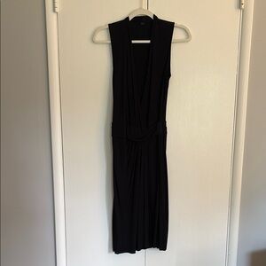 Elegant Black Sleeveless Dress